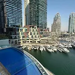 Maison Privee - Sleek Stay In Dubai Marina Famous Twisting Tower