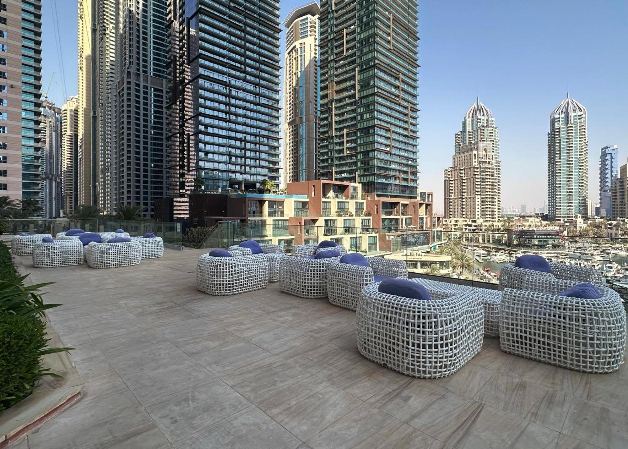 Apartment Maison Privee - Sleek In Marina Famous Twisting Tower